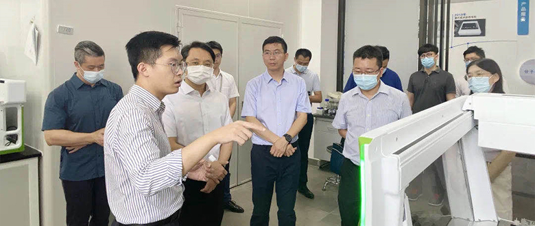 【考察交流】东莞市石龙镇书记陈庆松一行莅临百盛生物考察交流